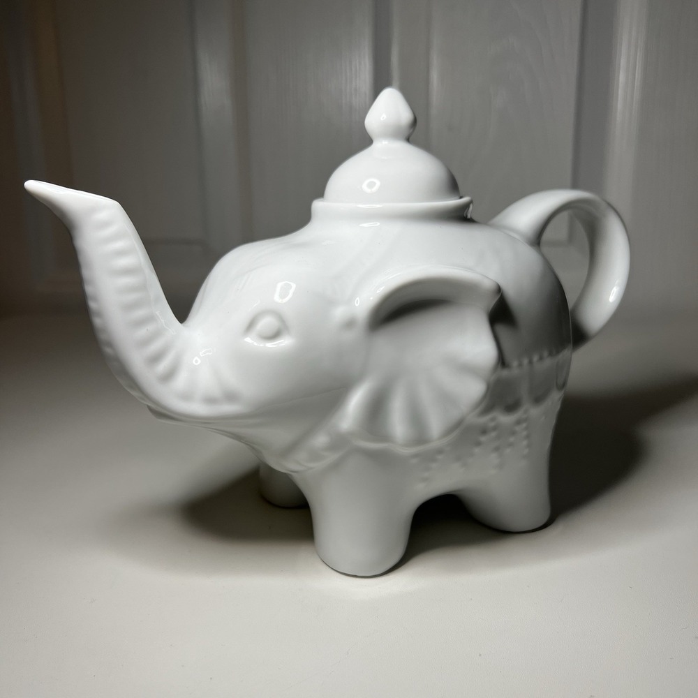 Cordon Bleu BIA Figural White Elephant Ceramic Teapot Lucky Trunk Up Coffee Pot